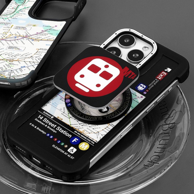 Urban Metro iPhone Case Set: Magnetic Case, 4-in-1 Charger + LED Watch Urban Metro iPhone Case Set: Magnetic Case, 4-in-1 Charger + LED Watch